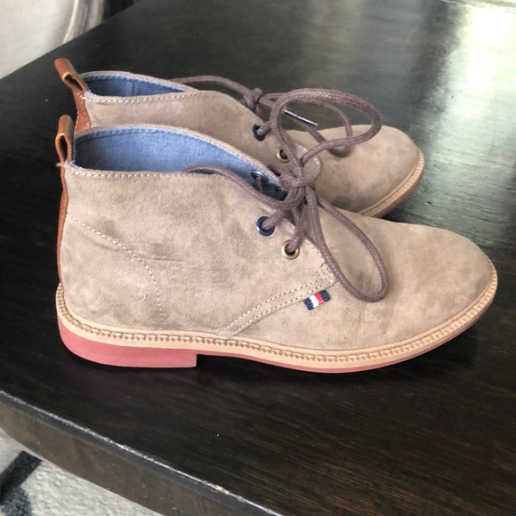 Tommy Hilfiger boys high top saddle shoes - Picture 1 of 4